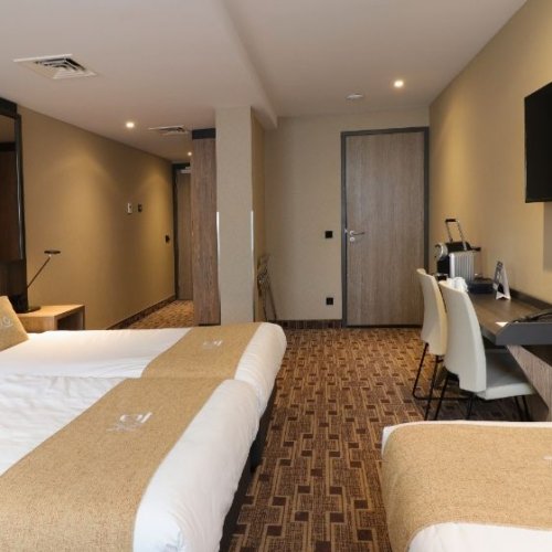 5. XO Hotel Inner - Triple room