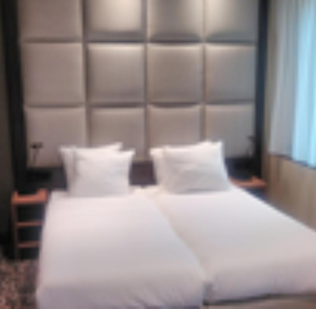Standard Doppelbett-/Zweibettzimmer
